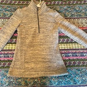 Kuhl Heather Grey Knit Sweater